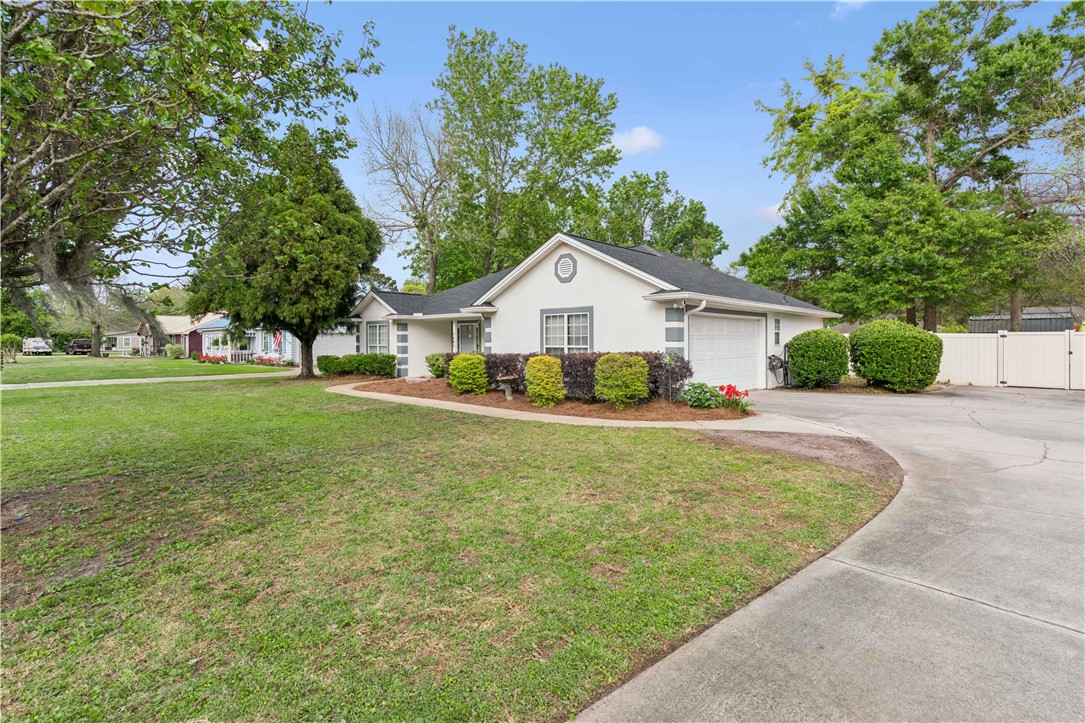 1302 Cate Road Brunswick, GA 31525 - Photo 4 of 24