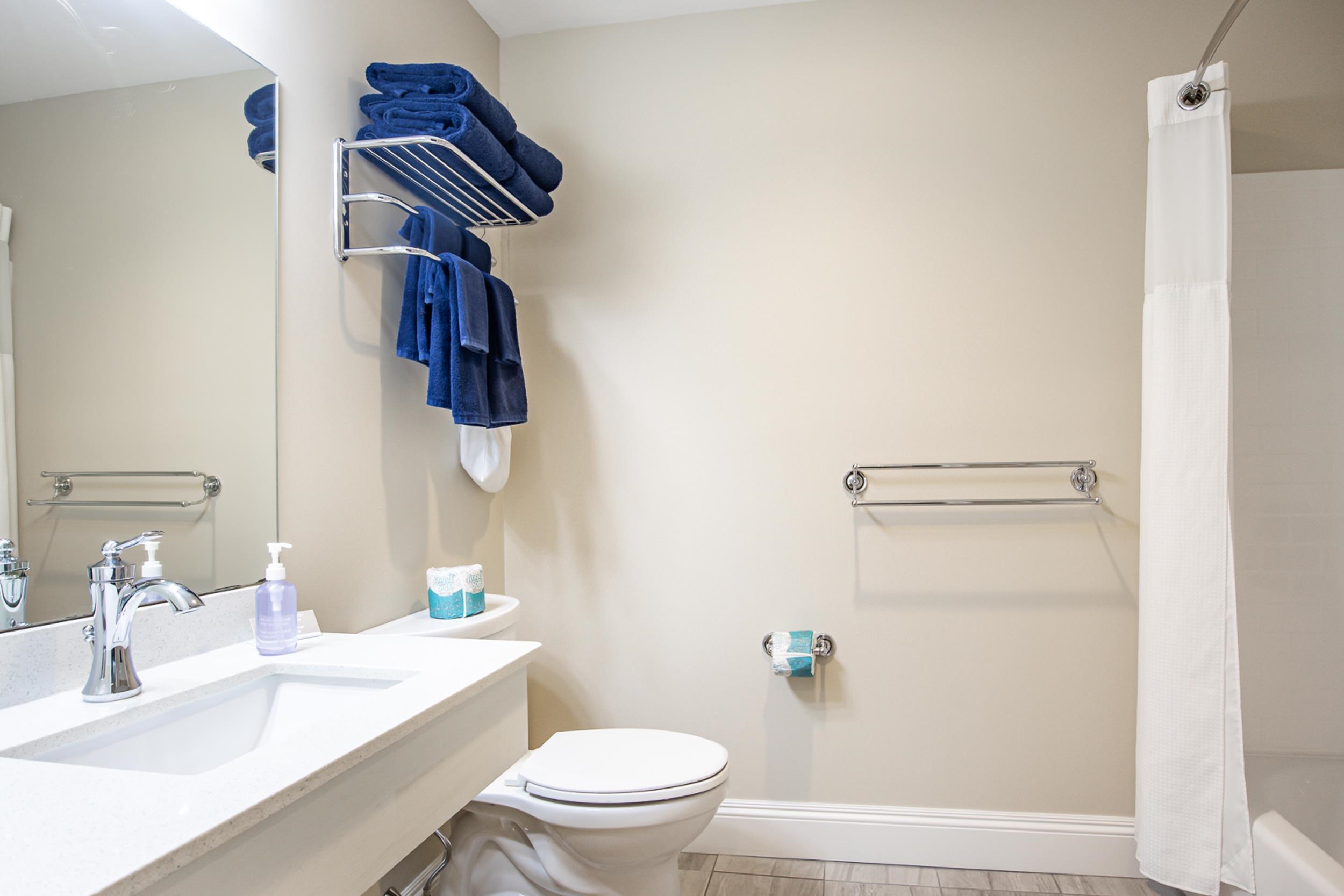 1 Ocean Avenue, Unit 406/408 FRACTION 4 York, ME 03909 - Photo 11 of 42