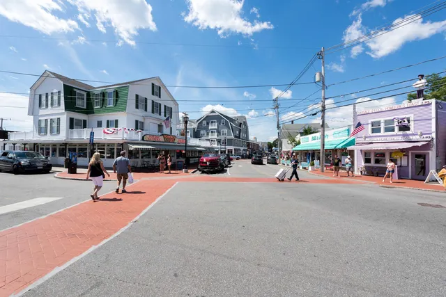 $90,000 | 1 Ocean Avenue, Unit 406/408 FRACTION 4, York, ME 03909