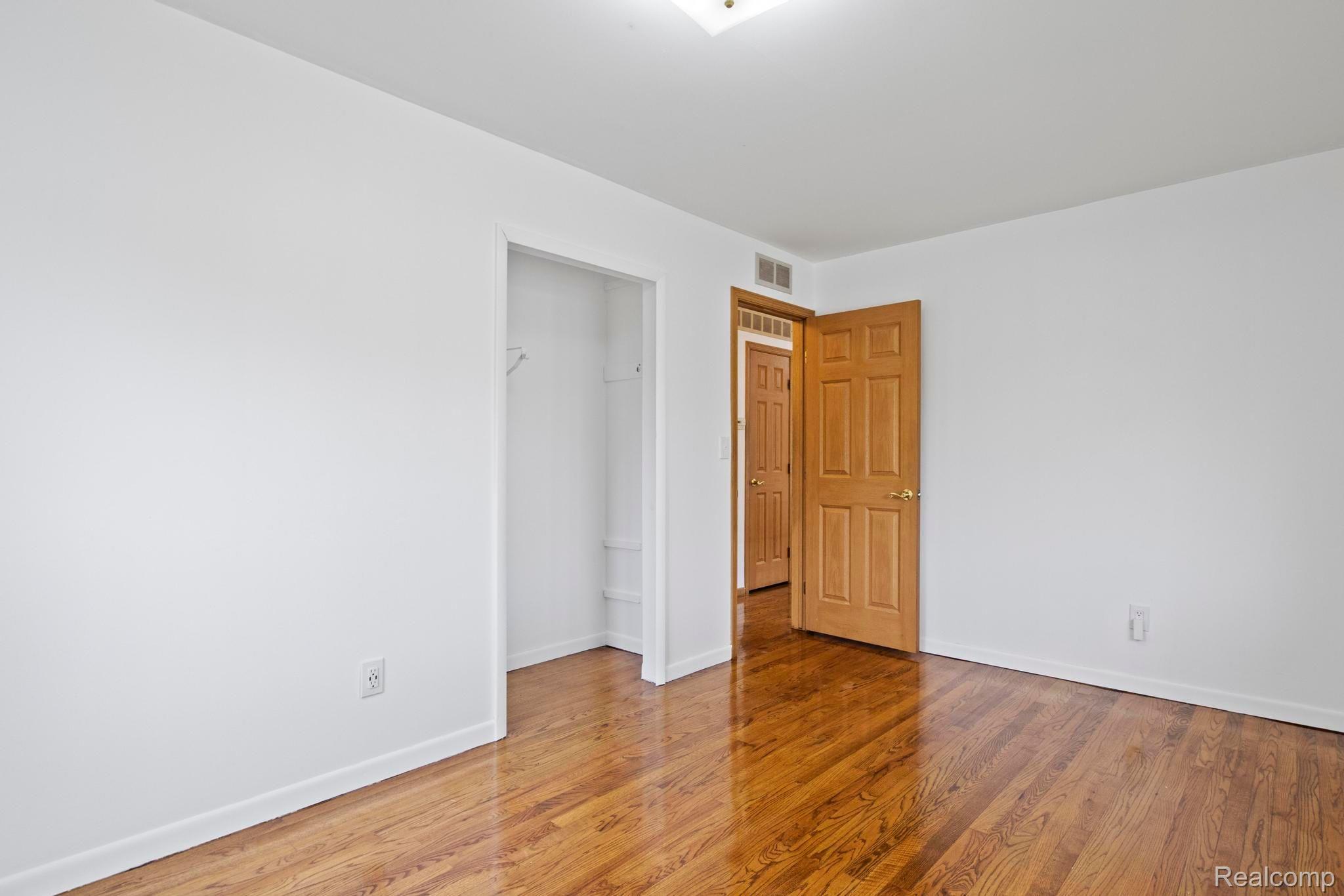 26817 Colgate Street Inkster, MI 48141 - Photo 14 of 39 Gallery Image 14