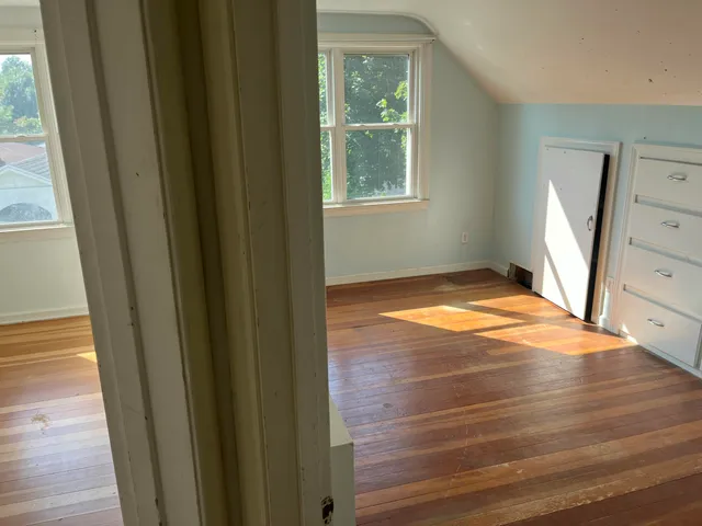 $255,000 | 432 South Lincoln Street, Portland, MI 48875