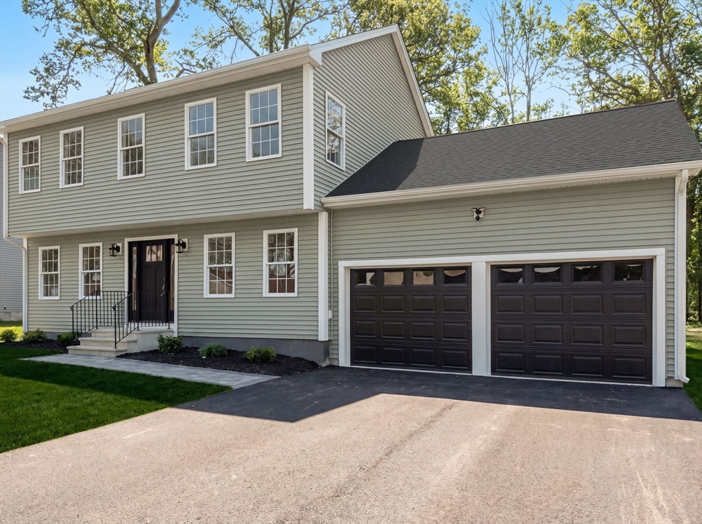 38 Colonial Road Webster, MA 01570 - Photo 1 of 41