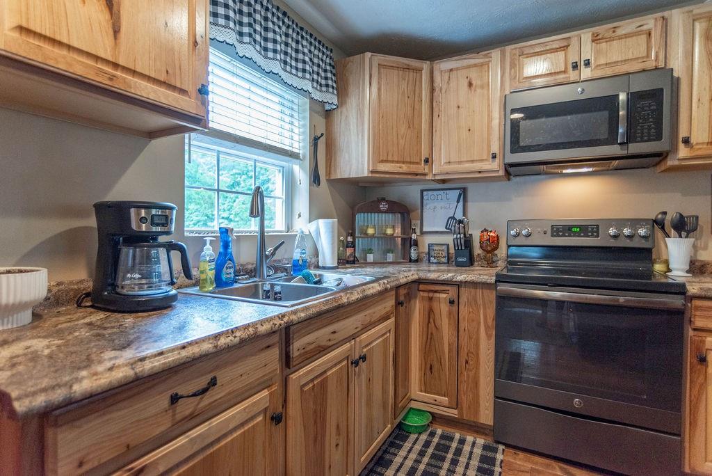 7015 Red Day Road Martinsville, IN 46151 - Photo 13 of 21