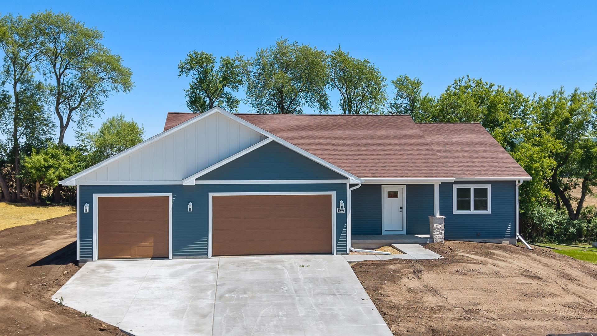322 Roosevelt Street Baraboo, WI 53913 - Photo 1 of 31