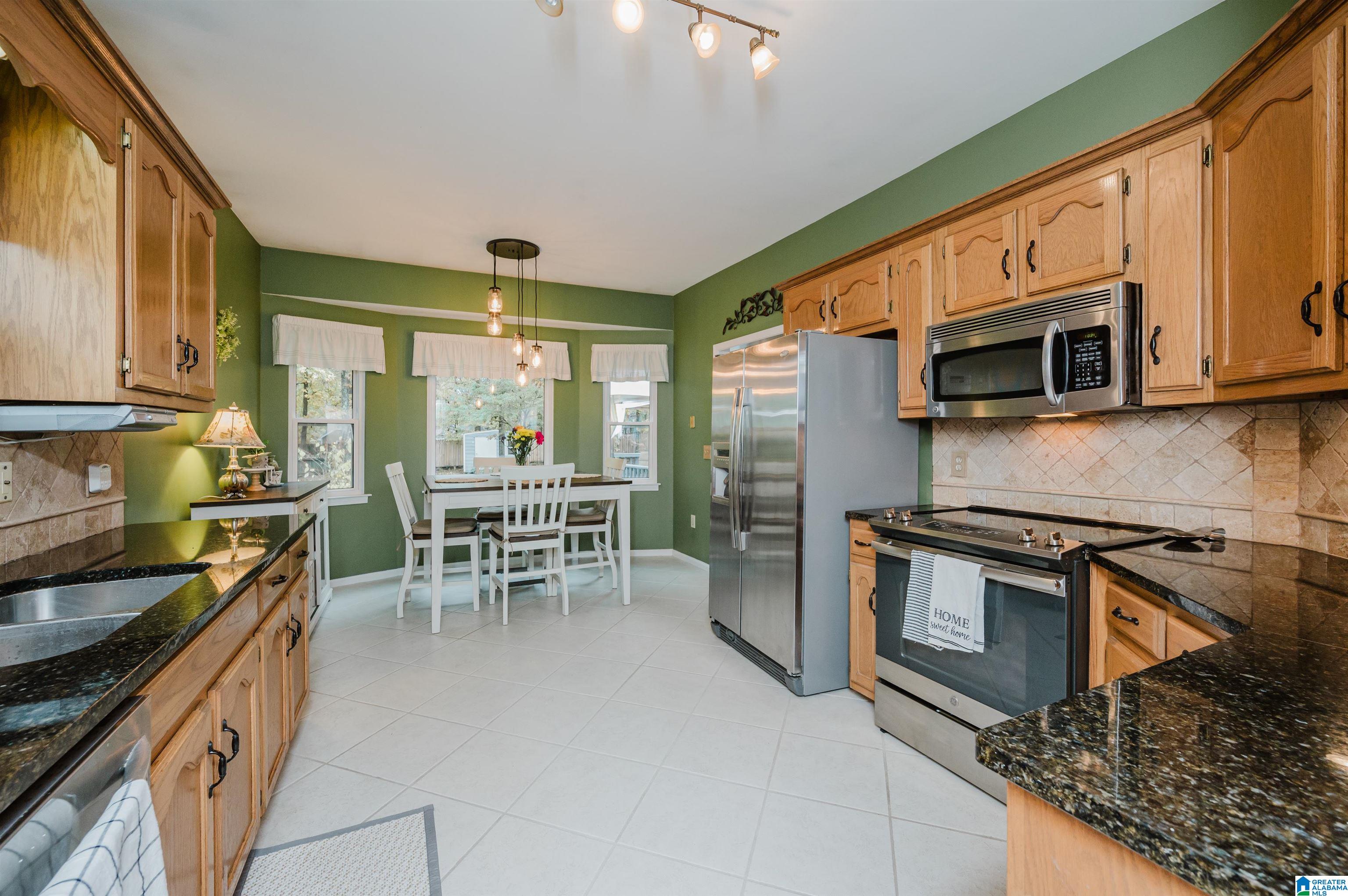 1704 Fieldstone Circle Helena, AL 35080 - Photo 11 of 51