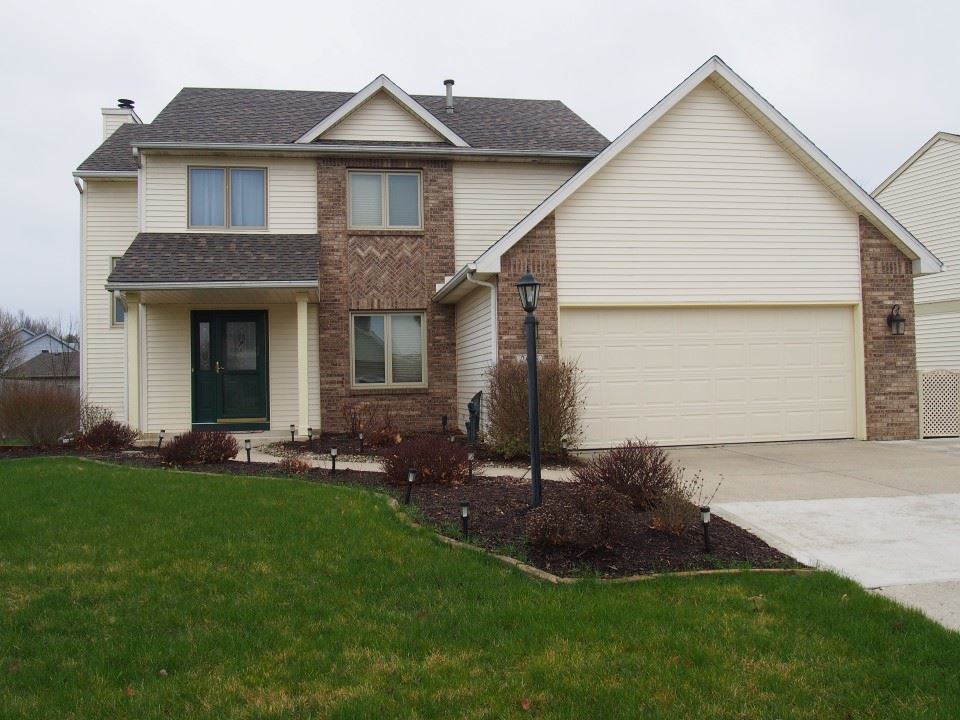 2015 Sweet Cider Road Fort Wayne, IN 46818 - Photo 1 of 36