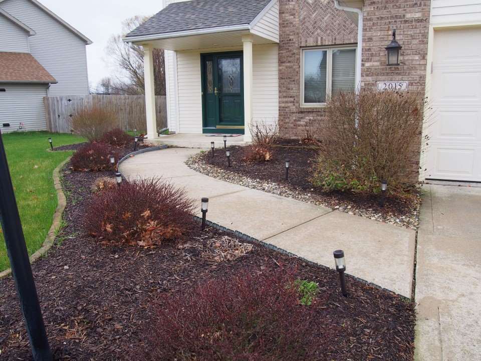 2015 Sweet Cider Road Fort Wayne, IN 46818 - Photo 2 of 36