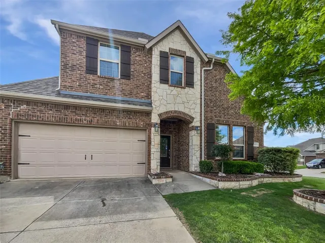 $573,000 | 10113 Blue Skies Drive, McKinney, TX 75072