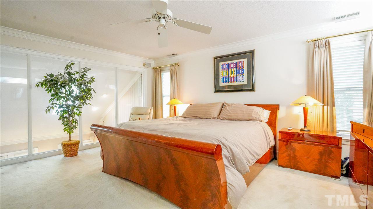 6937 Hunters Way Raleigh, NC 27615 - Photo 15 of 27