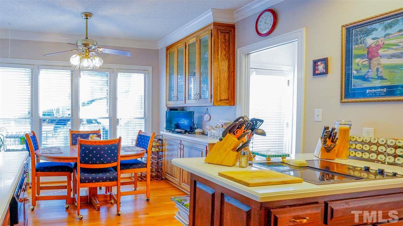 6937 Hunters Way Raleigh, NC 27615 - Photo 8 of 27