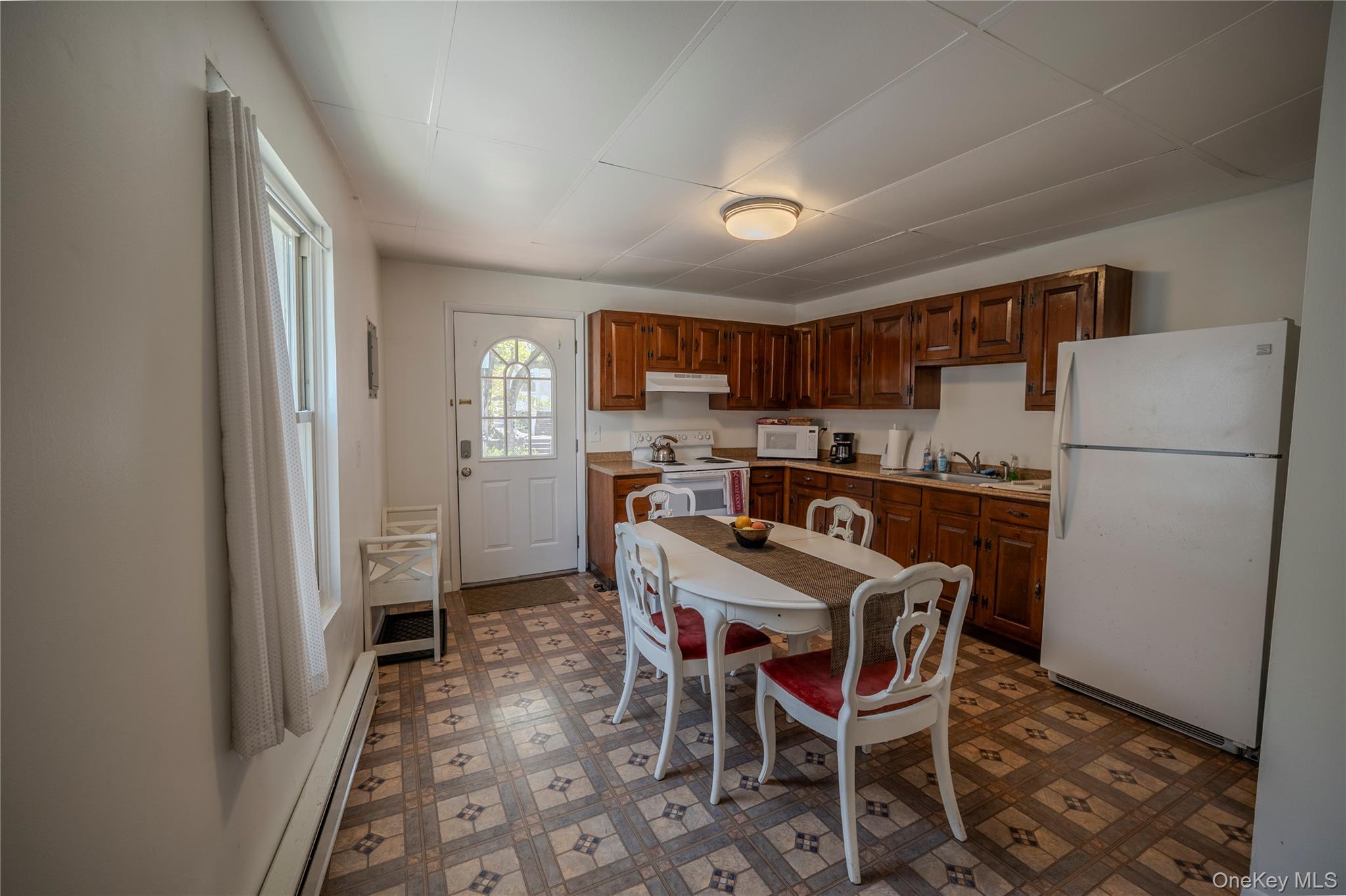 24 Rock Street Cold Spring, NY 10516 - Photo 4 of 29