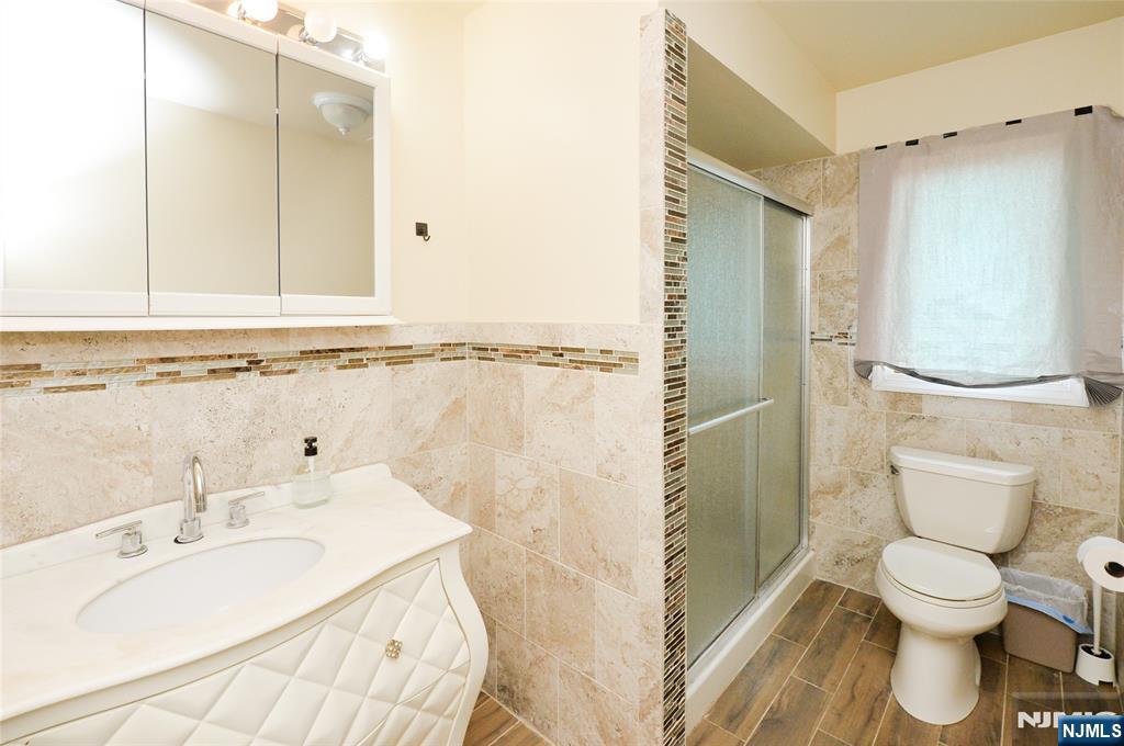 59 Hahn Avenue Rochelle Park, NJ 07662 - Photo 32 of 38