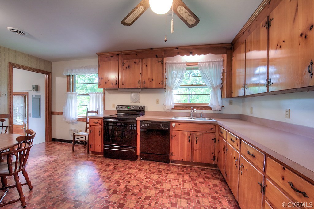 5736 Fieldstone Road North Chesterfield, VA 23234 - Photo 5 of 17 Gallery Image 5