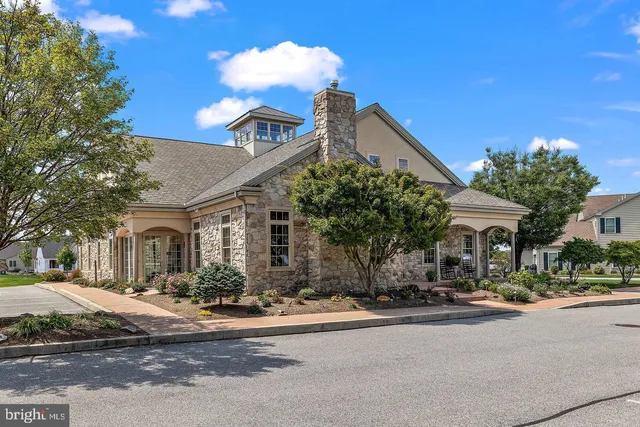 $579,900 | 606 Greenbriar Path, Cochranville, PA 19330