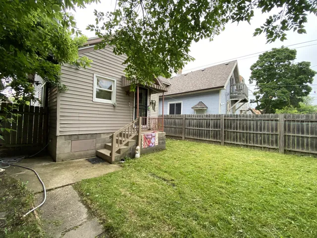 $150,000 | 3132 North 42nd Street, Milwaukee, WI 53216