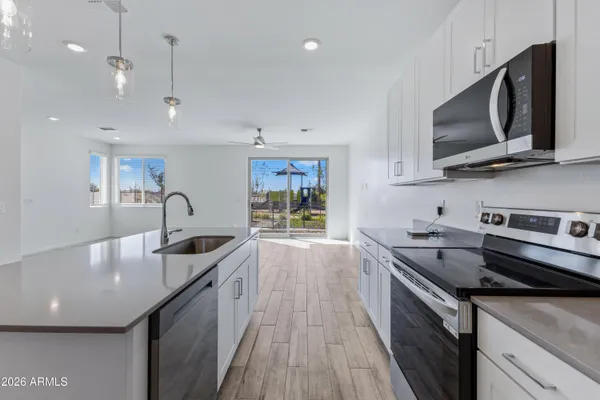 $434,400 | 651 North Ironwood Drive, Unit 68, Apache Junction, AZ 85120