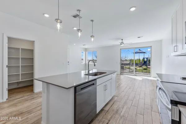 $434,400 | 651 North Ironwood Drive, Unit 68, Apache Junction, AZ 85120