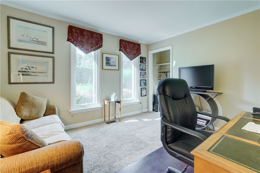 484 Stone Road Pittsford, NY 14534 - Photo 19 of 32 Gallery Image 19