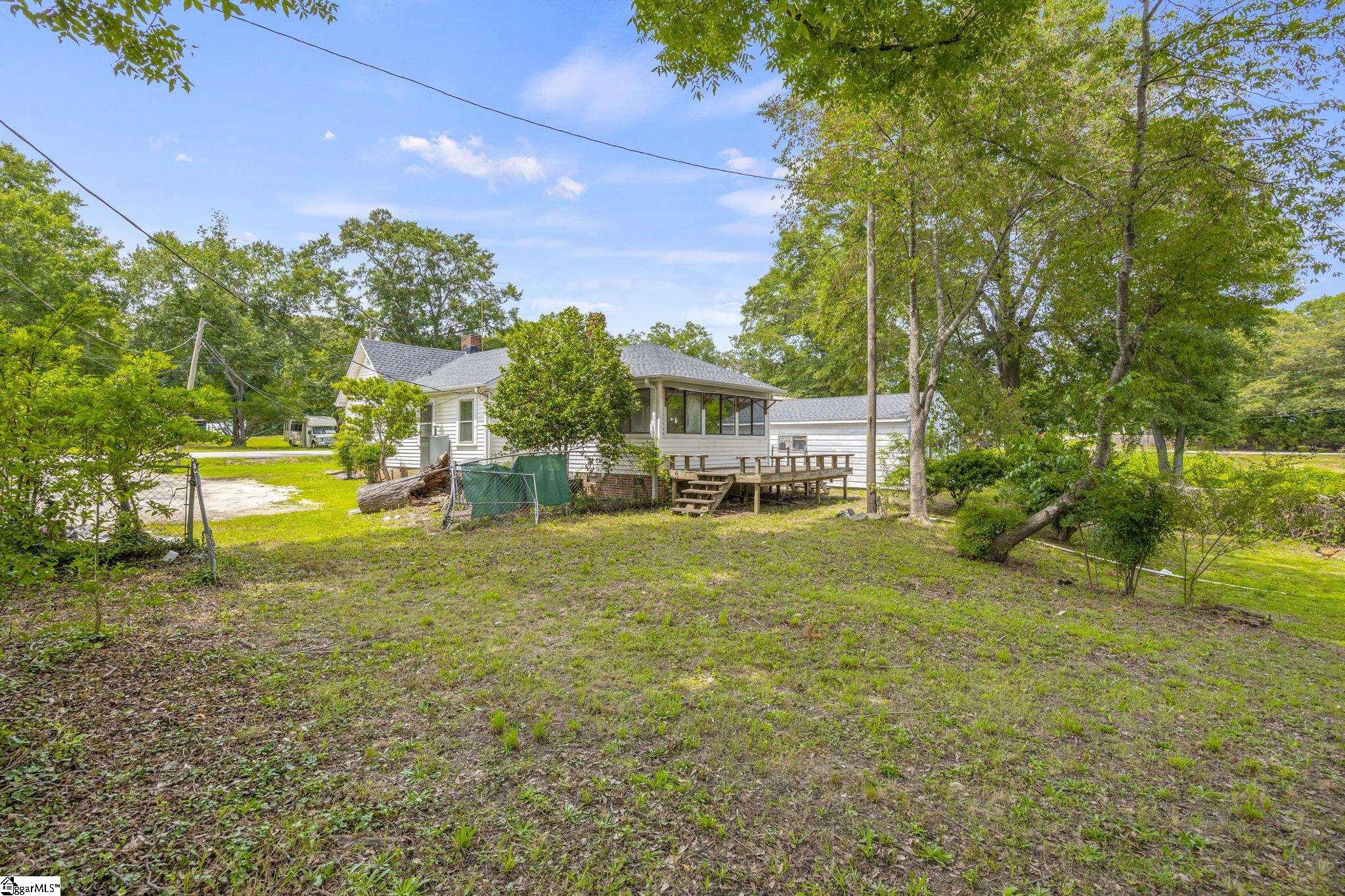 107 West Marion Road Greenville, SC 29617 - Photo 30 of 36