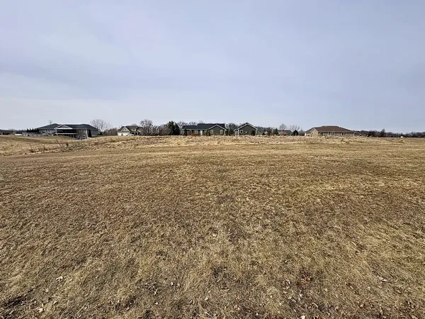 $45,000 | Lot 70 31st Street Drive West, Milan, IL 61264