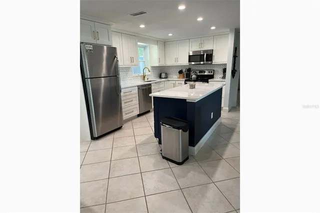 $18,000 | 345 Avenida Leona, Sarasota, FL 34242