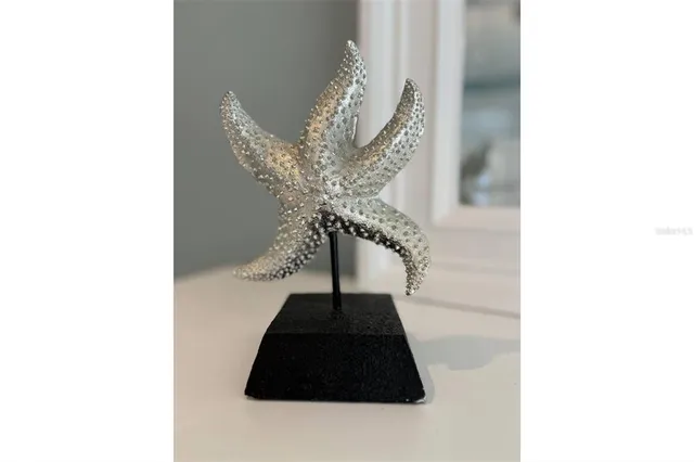 $18,000 | 345 Avenida Leona, Sarasota, FL 34242