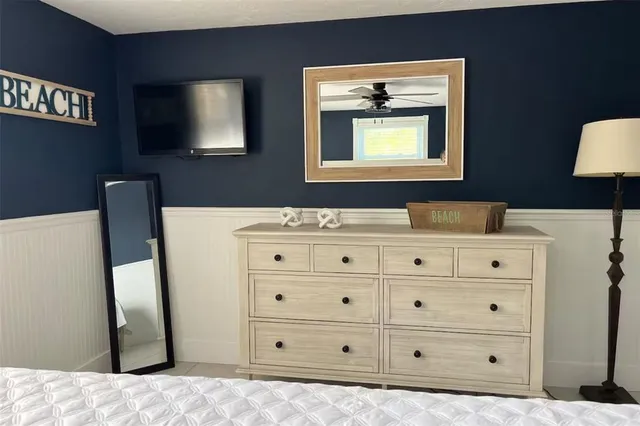 $18,000 | 345 Avenida Leona, Sarasota, FL 34242