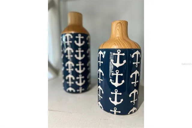 $18,000 | 345 Avenida Leona, Sarasota, FL 34242