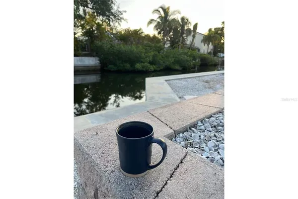 $18,000 | 345 Avenida Leona, Sarasota, FL 34242