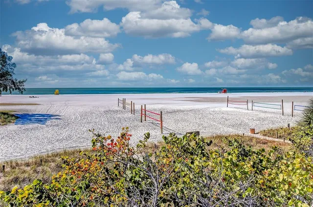 $18,000 | 345 Avenida Leona, Sarasota, FL 34242