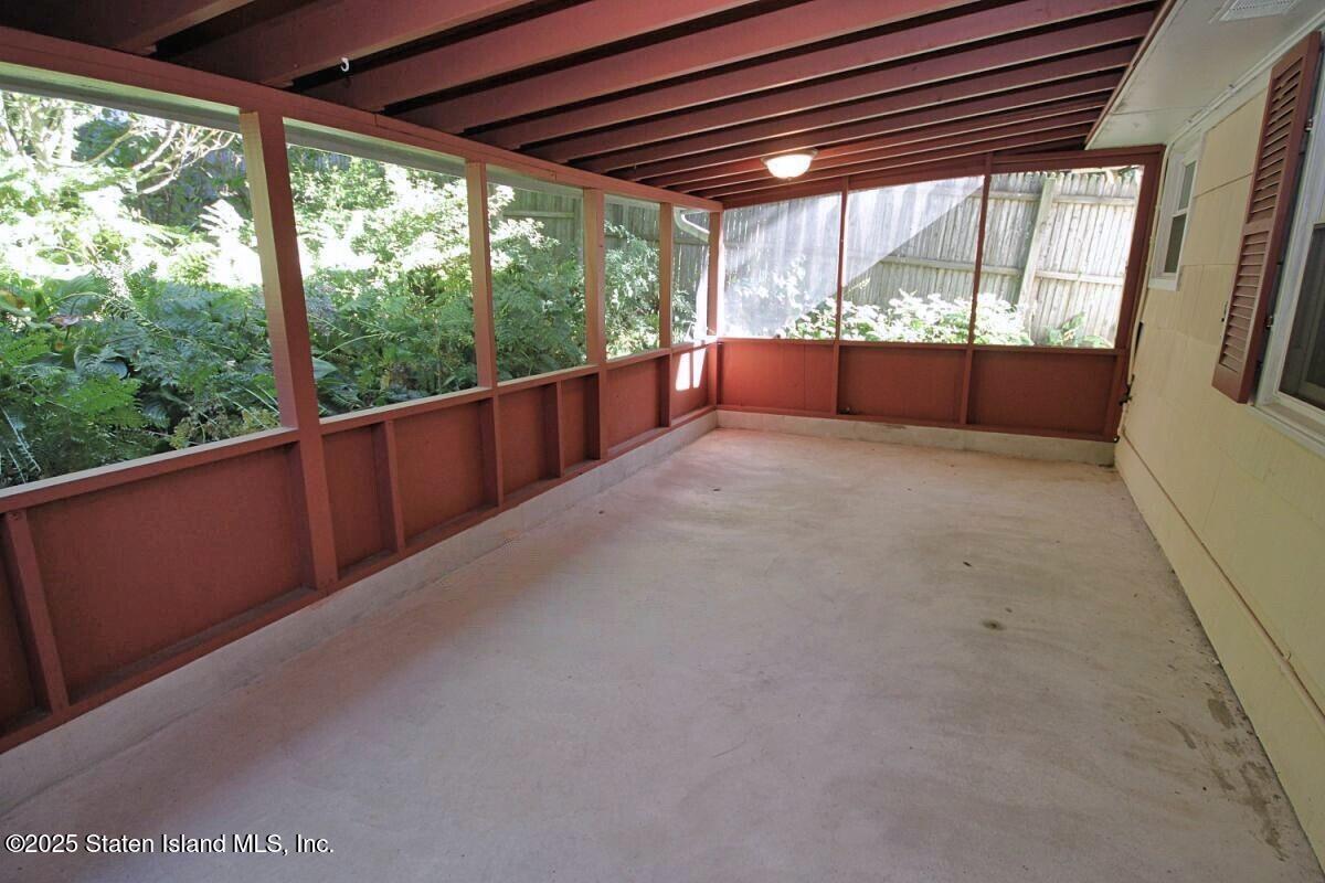 443 Edinboro Road Staten Island, NY 10306 - Photo 30 of 33 50 edinb