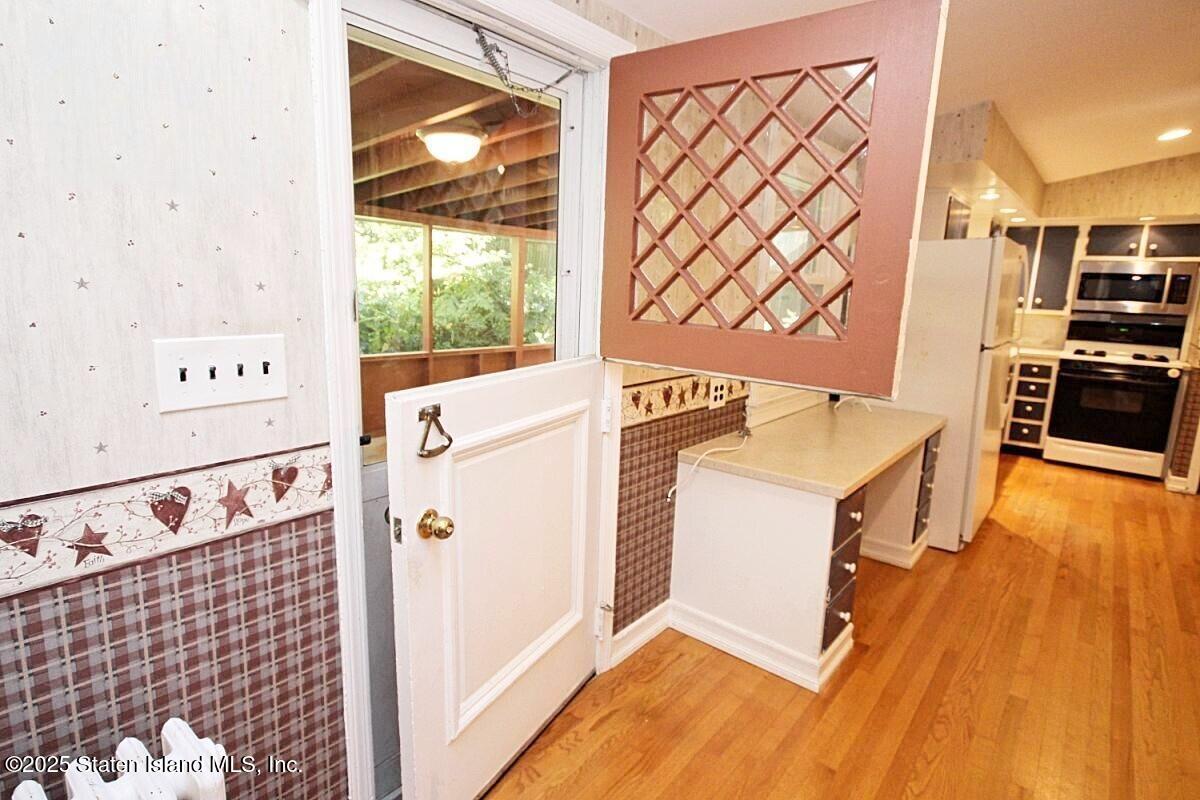 443 Edinboro Road Staten Island, NY 10306 - Photo 32 of 33 26 edinb