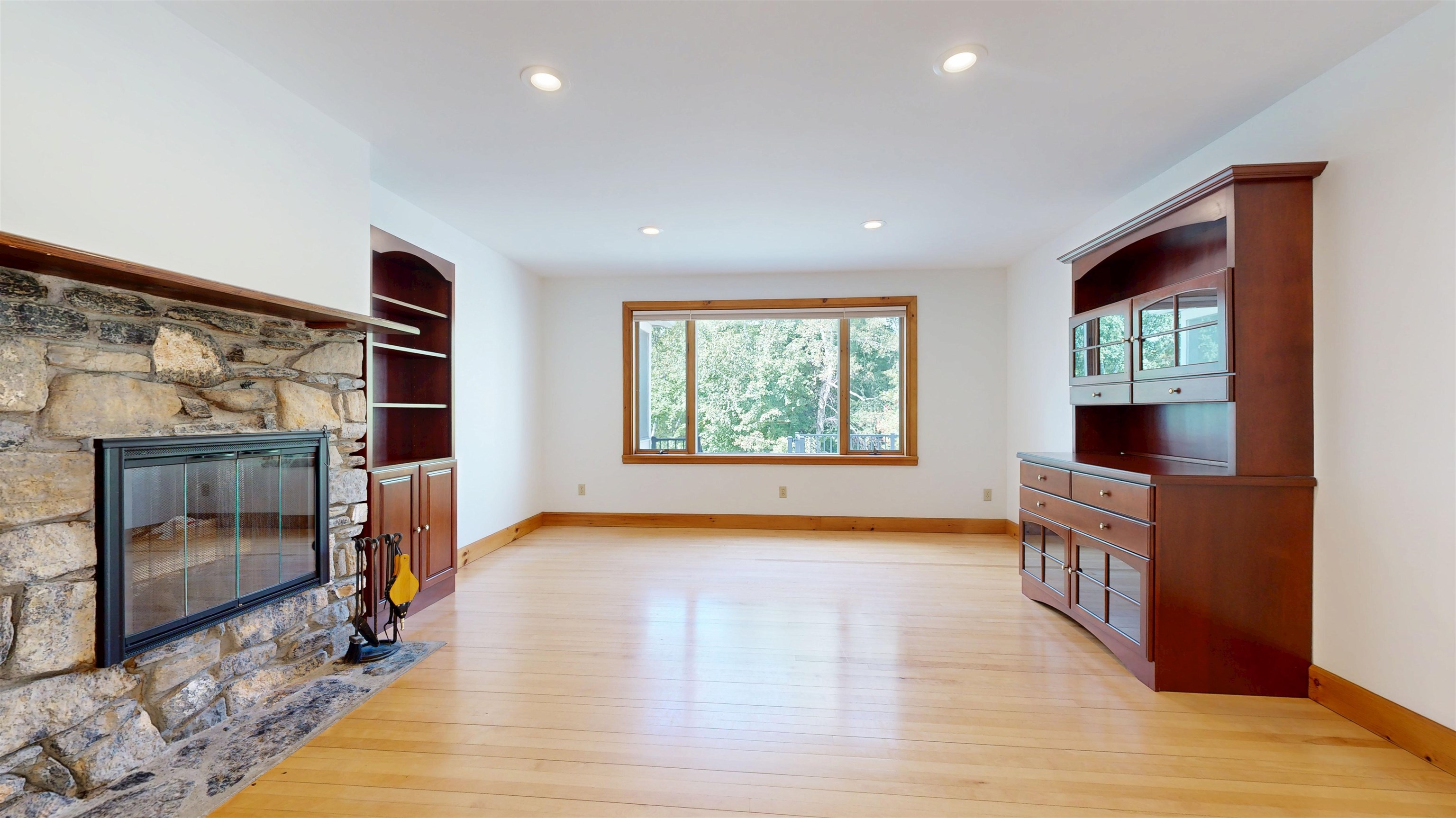 2367 Hollow Road Monkton, VT 05473 - Photo 7 of 38 Gallery Image 7