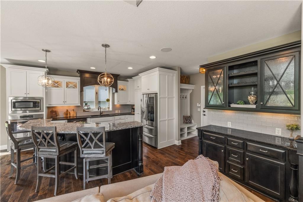 1104 Lakecrest Circle Raymore, MO 64083 - Photo 21 of 94