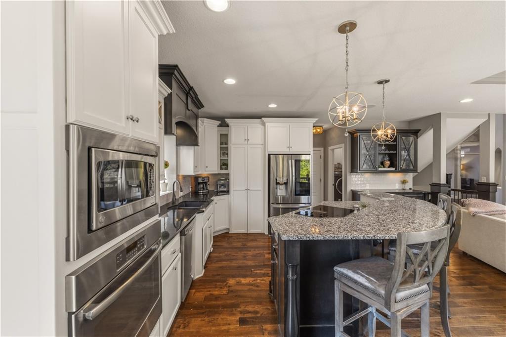 1104 Lakecrest Circle Raymore, MO 64083 - Photo 25 of 94