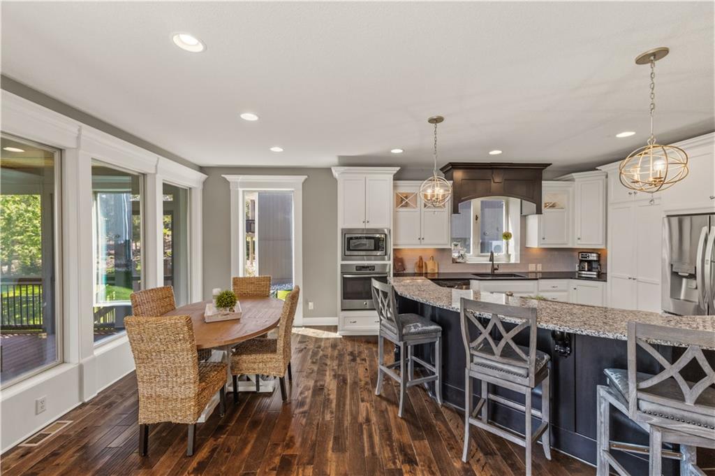 1104 Lakecrest Circle Raymore, MO 64083 - Photo 30 of 94
