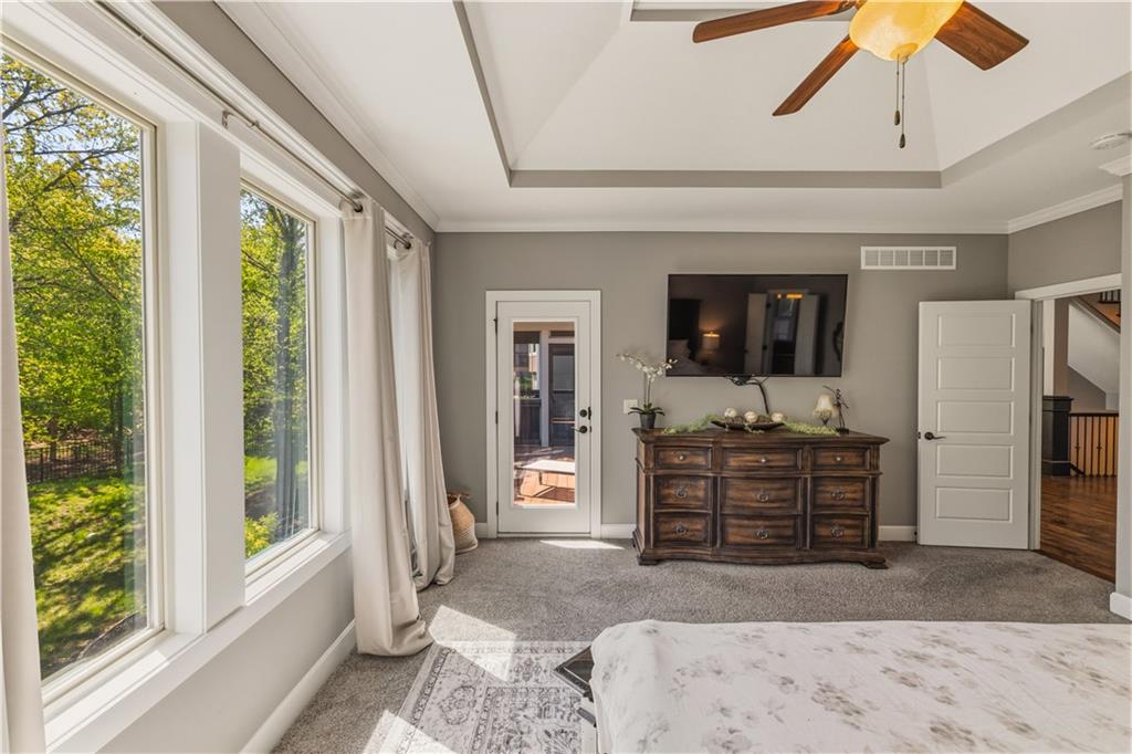 1104 Lakecrest Circle Raymore, MO 64083 - Photo 42 of 94