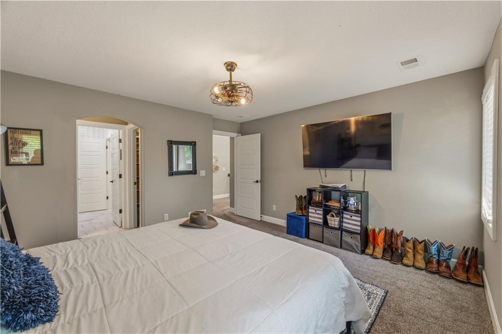 1104 Lakecrest Circle Raymore, MO 64083 - Photo 56 of 94