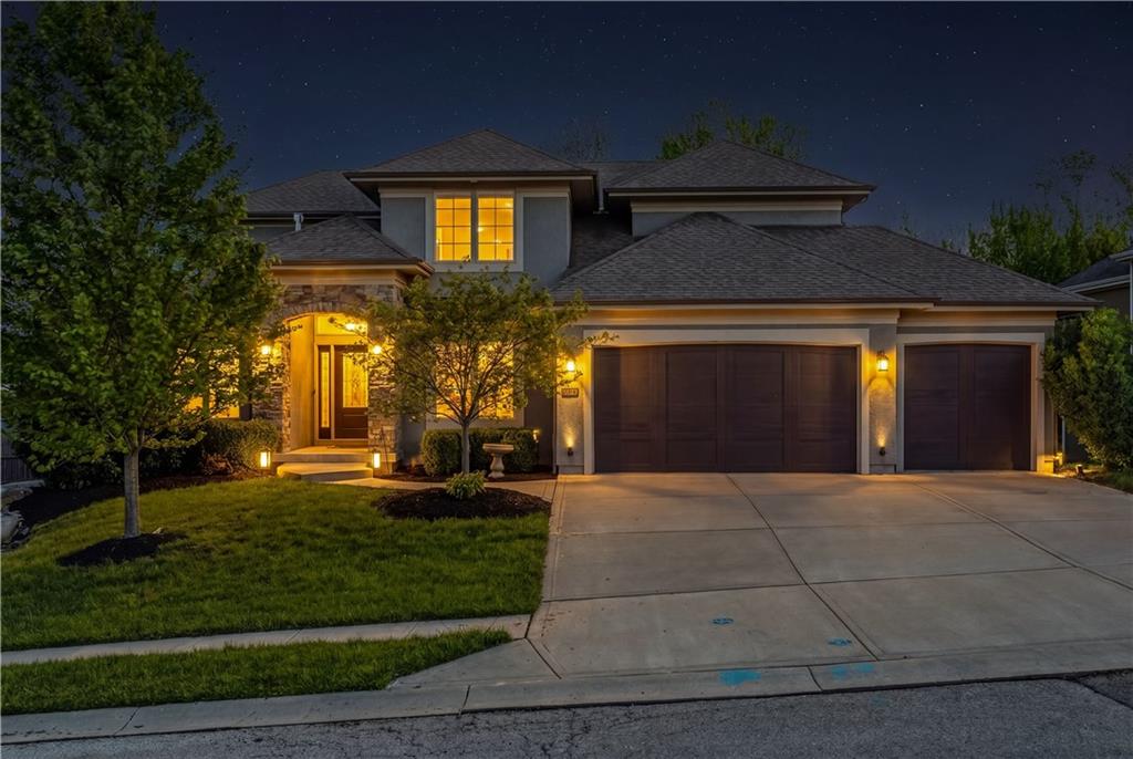 1104 Lakecrest Circle Raymore, MO 64083 - Photo 6 of 94