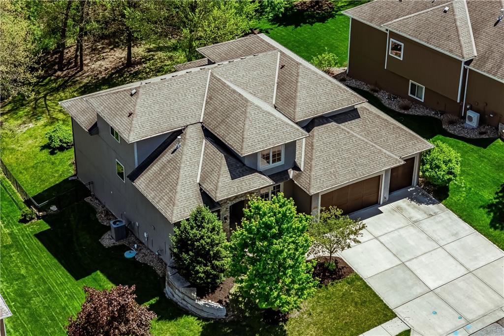 1104 Lakecrest Circle Raymore, MO 64083 - Photo 86 of 94