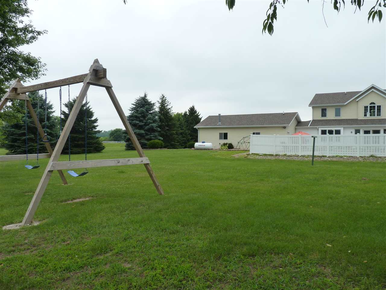 261 South St Road Akron, IN 46910 - Photo 36 of 36