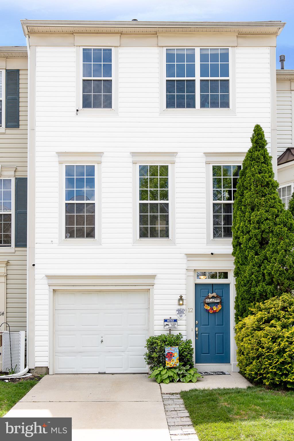 12 Firethorn Lane Riverside, NJ 08075 - Photo 1 of 18 Gallery Image 1