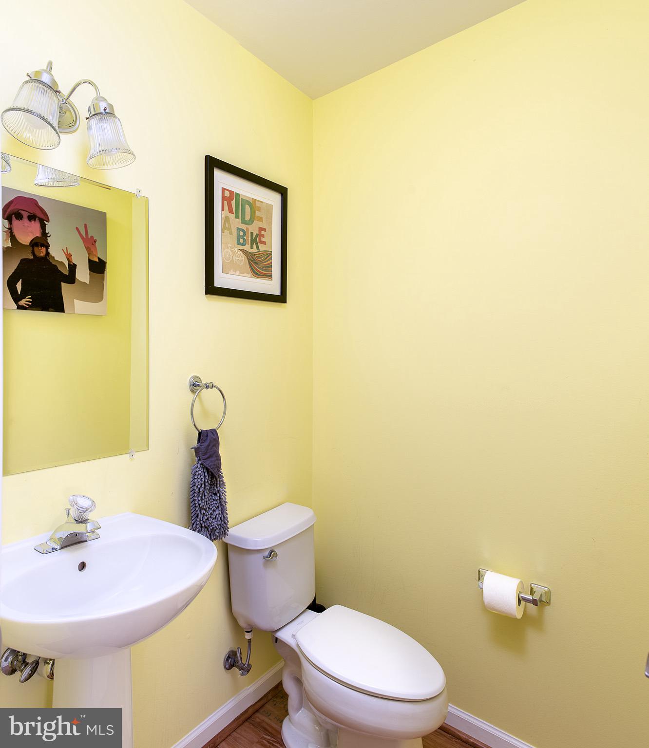 12 Firethorn Lane Riverside, NJ 08075 - Photo 8 of 18 Gallery Image 8
