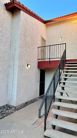 $1,299 | 4211 East Palm Lane, Unit 202, Phoenix, AZ 85008