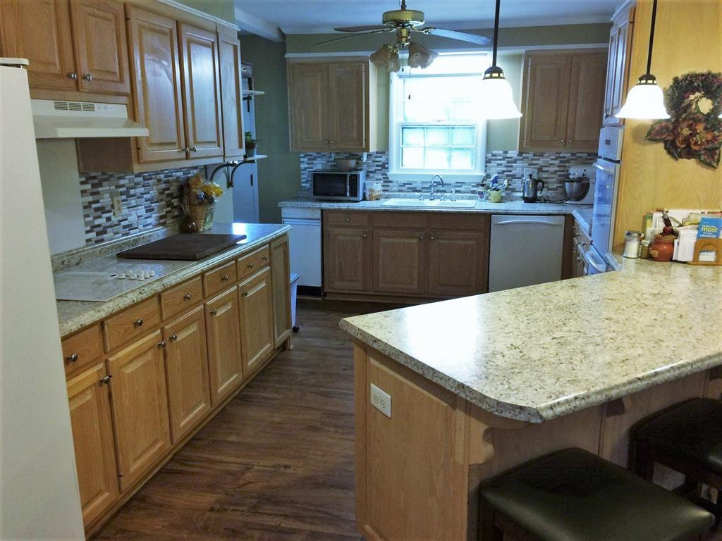 1983 Ashby Road Sumter, SC 29154 - Photo 12 of 19 Gallery Image 12