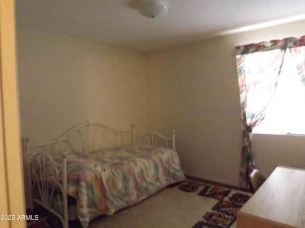 $2,500 | 932 South 72nd Street, Mesa, AZ 85208
