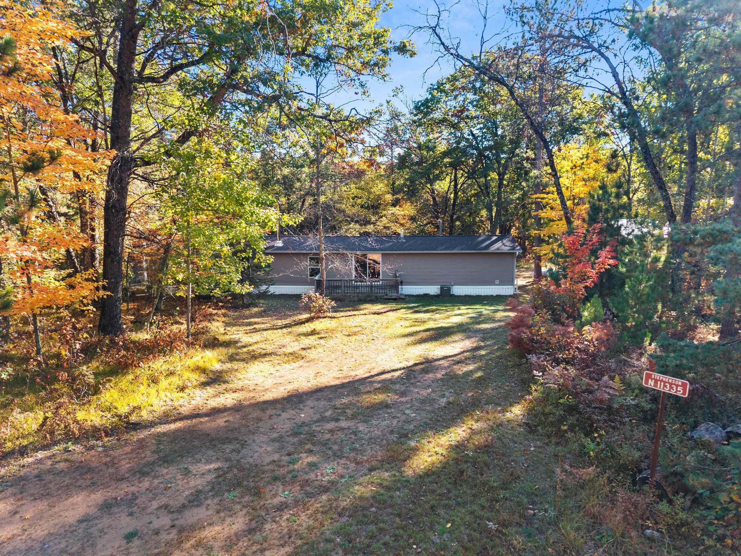 N11335 Evan Hill Road Crivitz, WI 54114 - Photo 5 of 30 Gallery Image 5