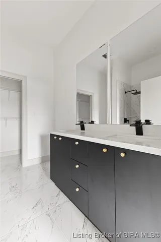 $356,000 | 1622 Scott Street, Jeffersonville, IN 47130