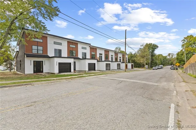 $356,000 | 1622 Scott Street, Jeffersonville, IN 47130