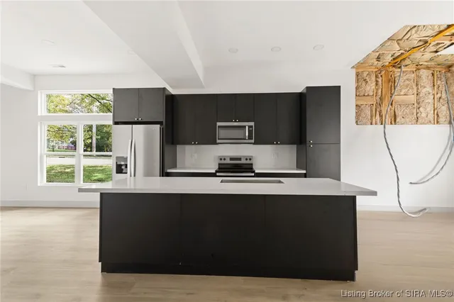 $356,000 | 1622 Scott Street, Jeffersonville, IN 47130